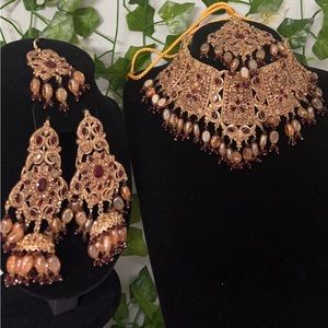 Gorgeous bridal set
